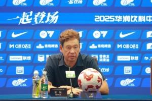 赛后发布会 斯卢茨基:我们配得上胜利 球队自信一直都在