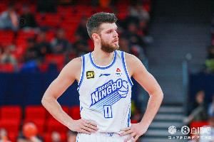 CBA旧将!记者:拉科塞维奇接近签约阿德莱德36人