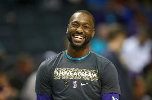 最喜欢的NBA队友?林书豪:肯巴在内 他和库里场下友善&场上杀手