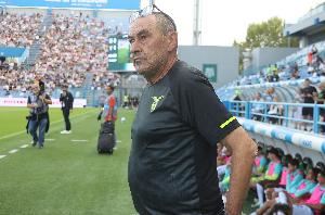 为了赢球拼了！意媒：拉齐奥战绩糟糕，决定请神父祈福