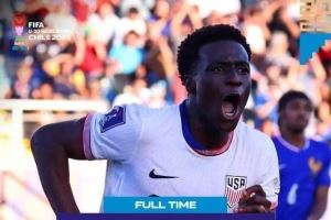 世青赛美国3-0击败法国,两战全胜积6分提前晋级16强