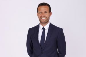 队报：巴黎青训营管理层爆发矛盾，多名关键人物离职或休假